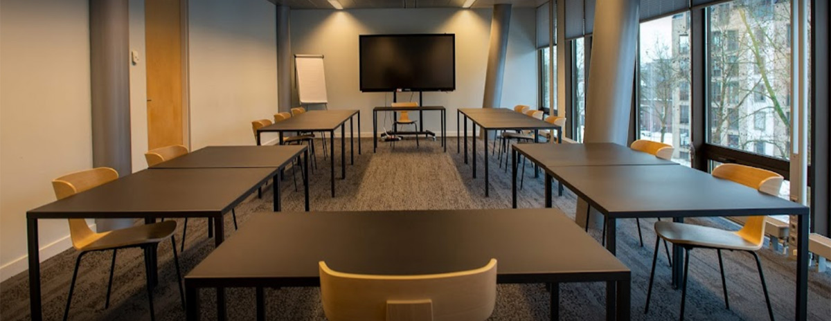 Spotmaster Trainingslokaal
